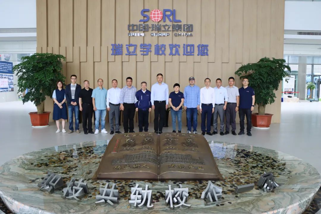 1687748856967045742.jpg 05.jpg