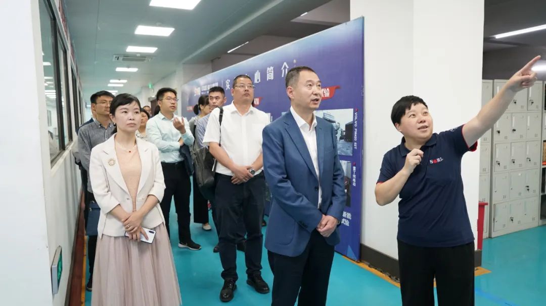 1687757131155049561.jpg 2.jpg