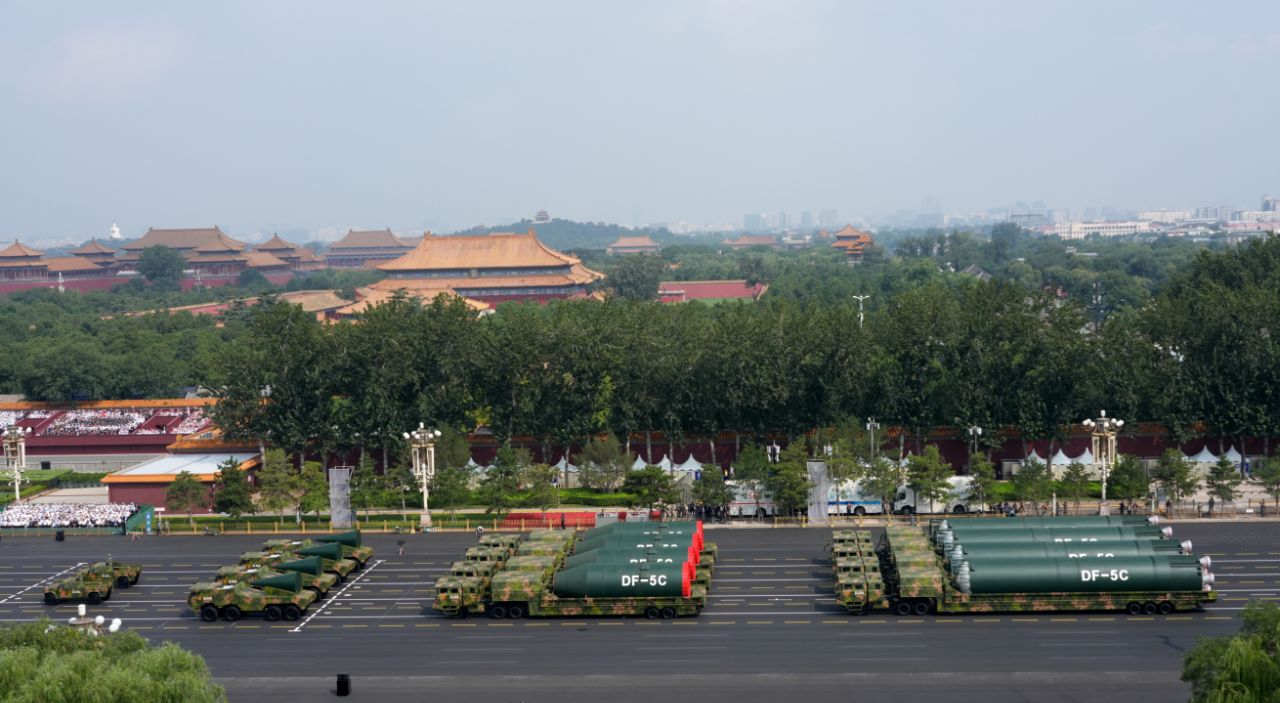 榮耀受閱！瑞立系列產(chǎn)品隨裝備參加九三閱兵