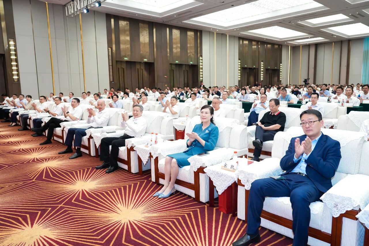 1760333605842094578.jpg 1760333605842094578.jpg